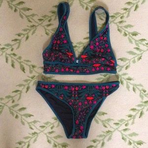 Roberta Roller Rabbit bikini !